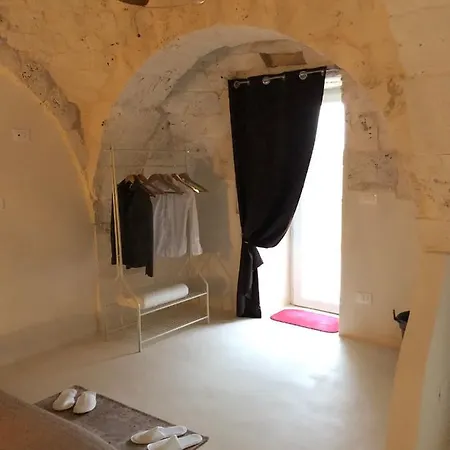 Trullo Trilli Puglia בית נופש מרטינה פרנקה
