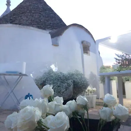 Trullo Trilli Puglia * מרטינה פרנקה
