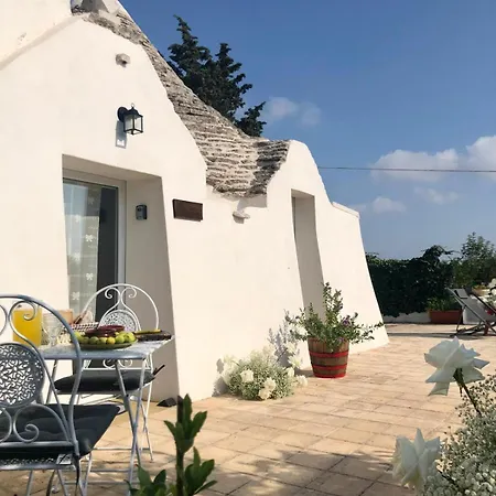Trullo Trilli Puglia מרטינה פרנקה