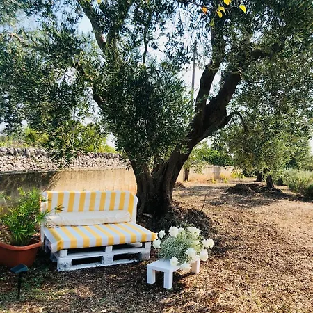 Trullo Trilli Puglia בית נופש *
