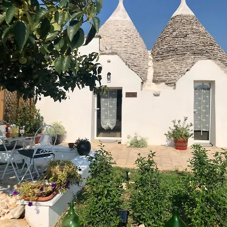 Trullo Trilli Puglia בית נופש מרטינה פרנקה