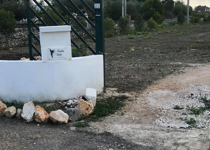 Trullo Trilli Puglia * Мартина-Франка