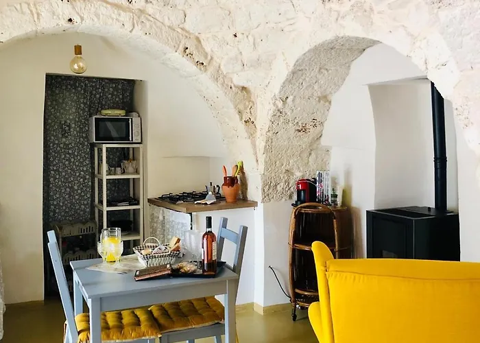 Trullo Trilli Puglia Дом отдыха *